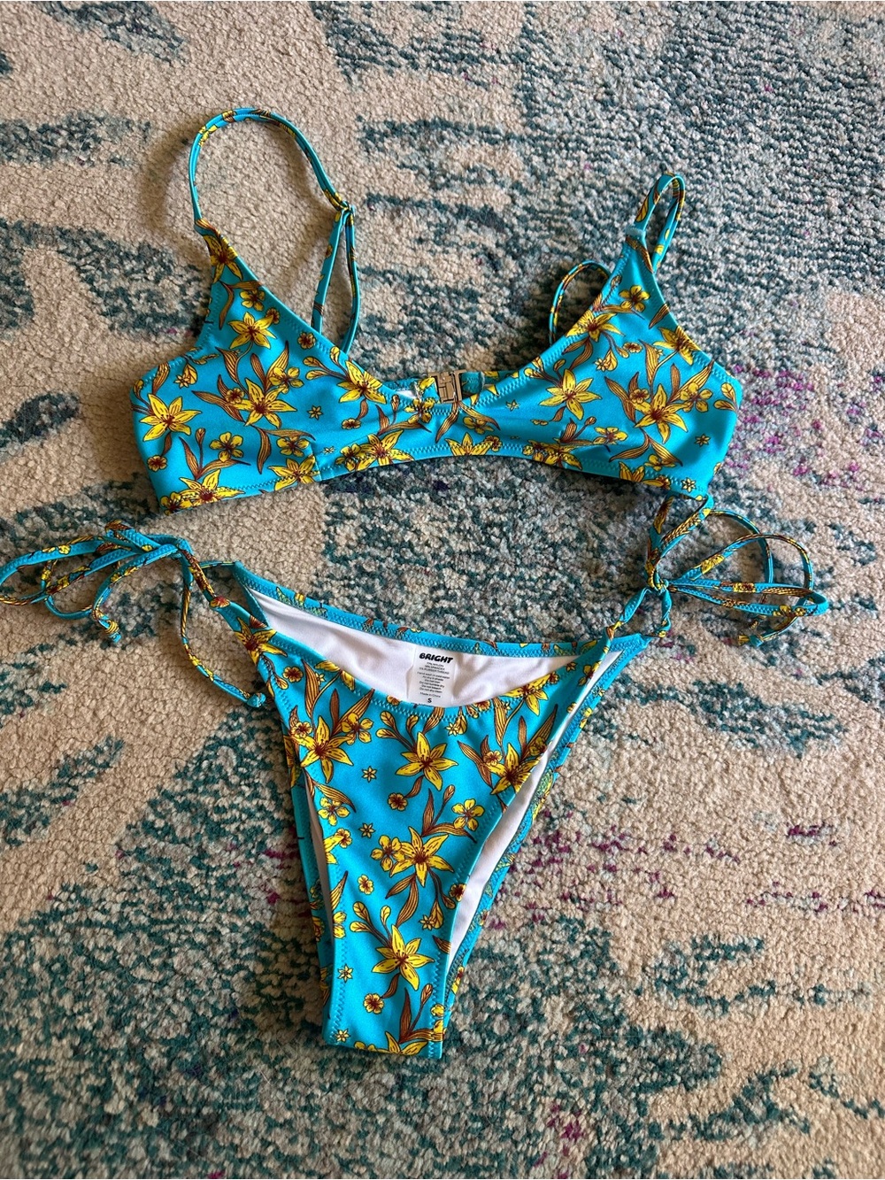 Bright Swimwear Sophie Top (M) and Melody Bottoms (S) in Casabella